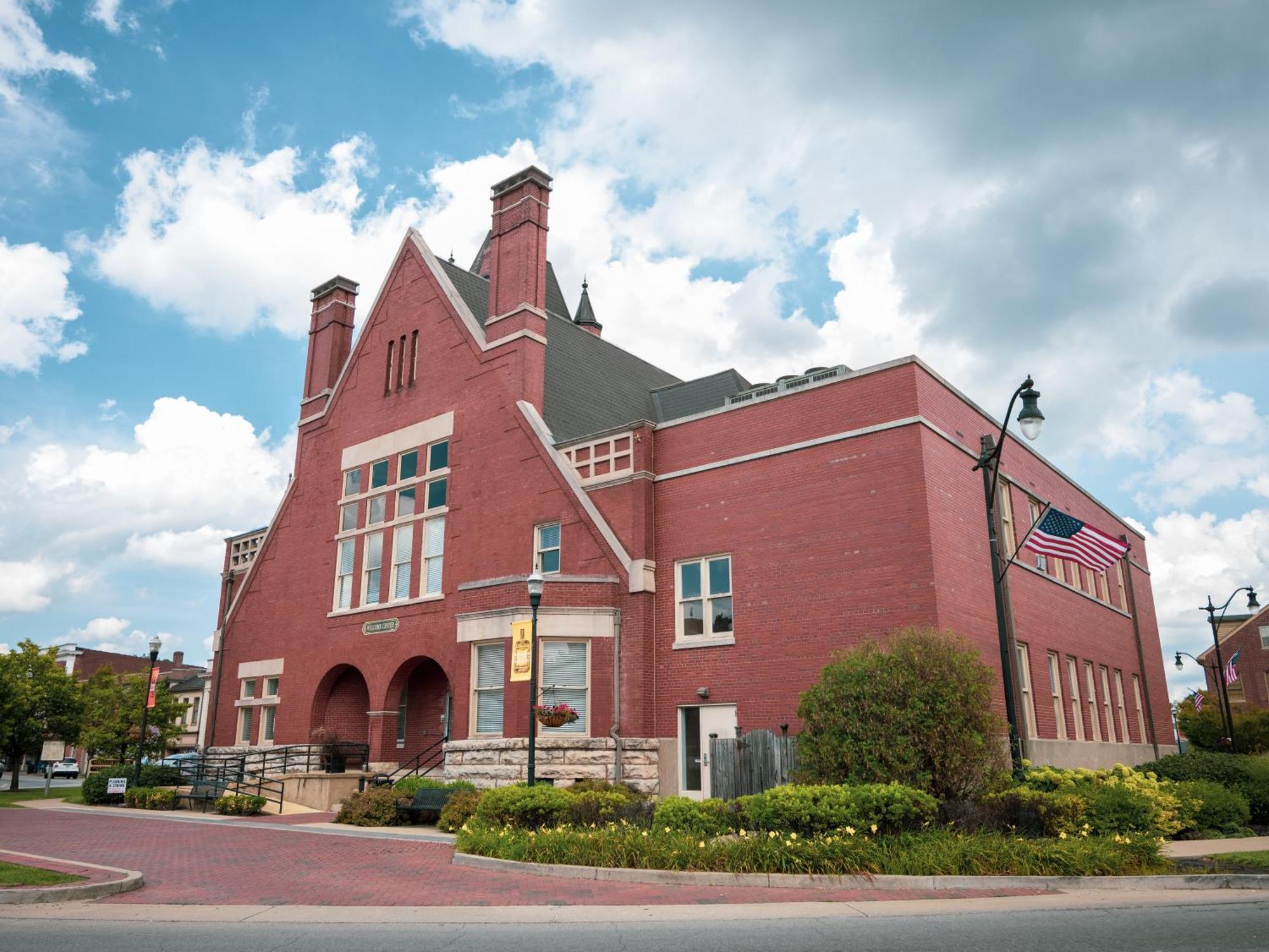 Distill-Inn Bardstown Luaran gambar