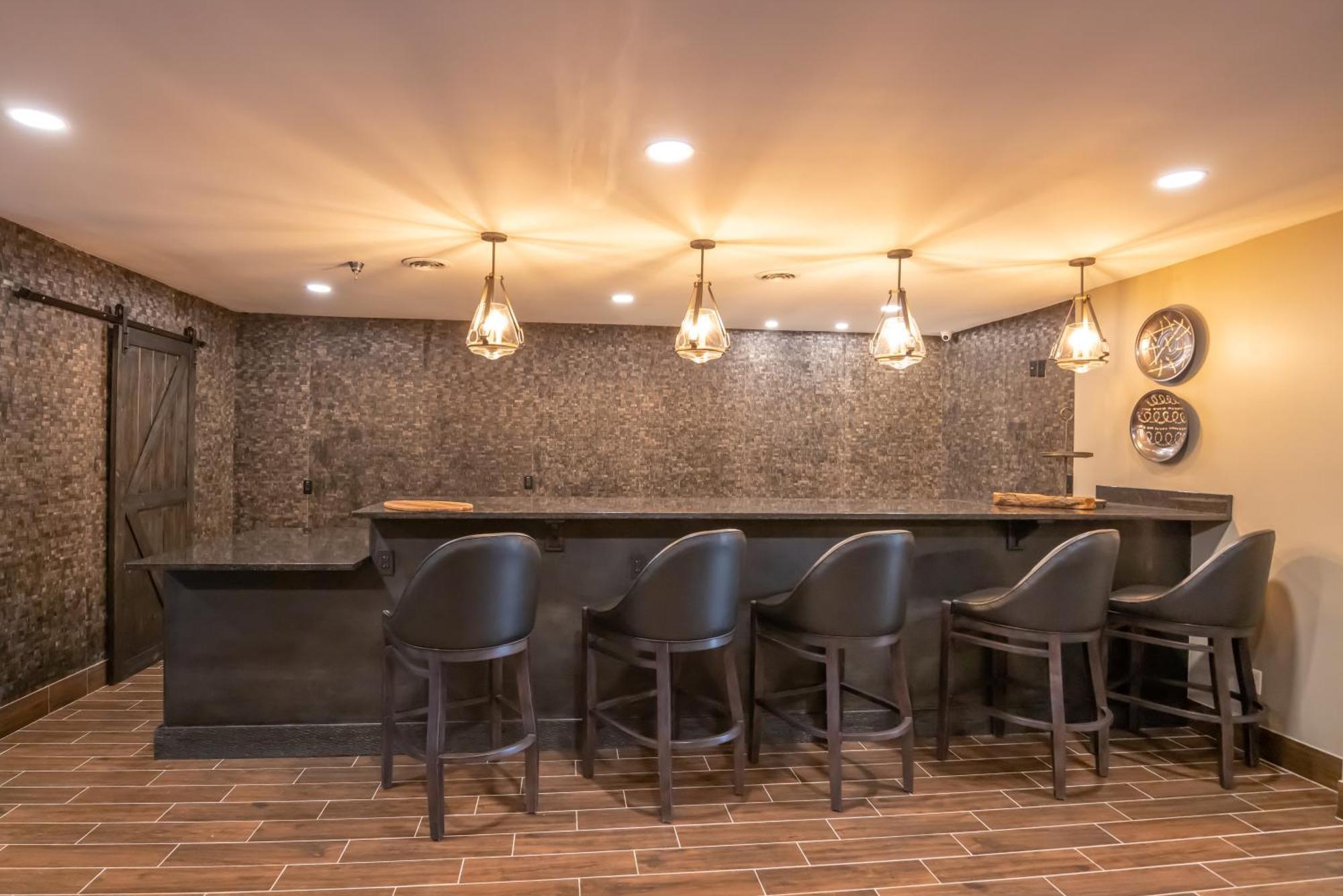 Distill-Inn Bardstown Luaran gambar
