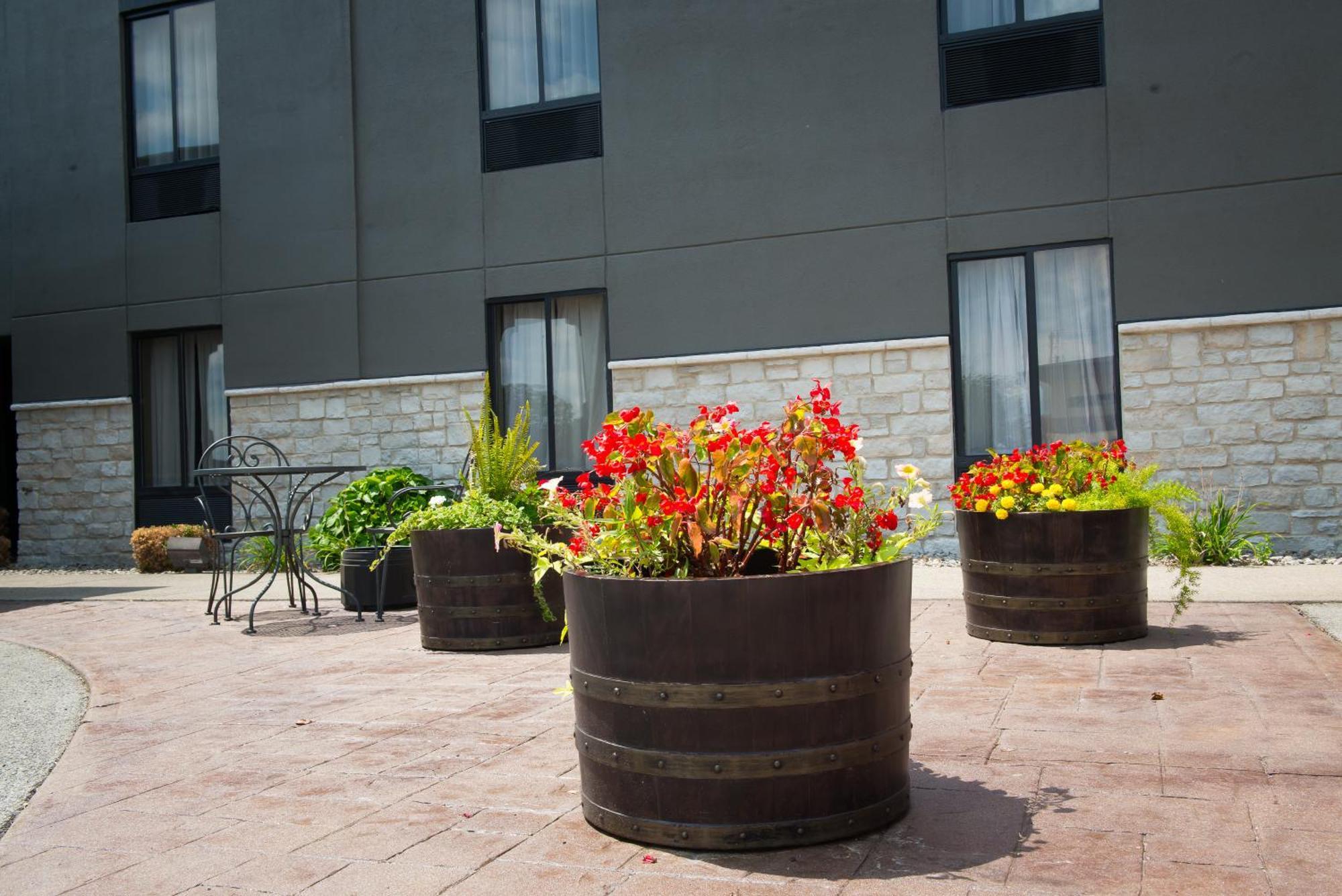 Distill-Inn Bardstown Luaran gambar