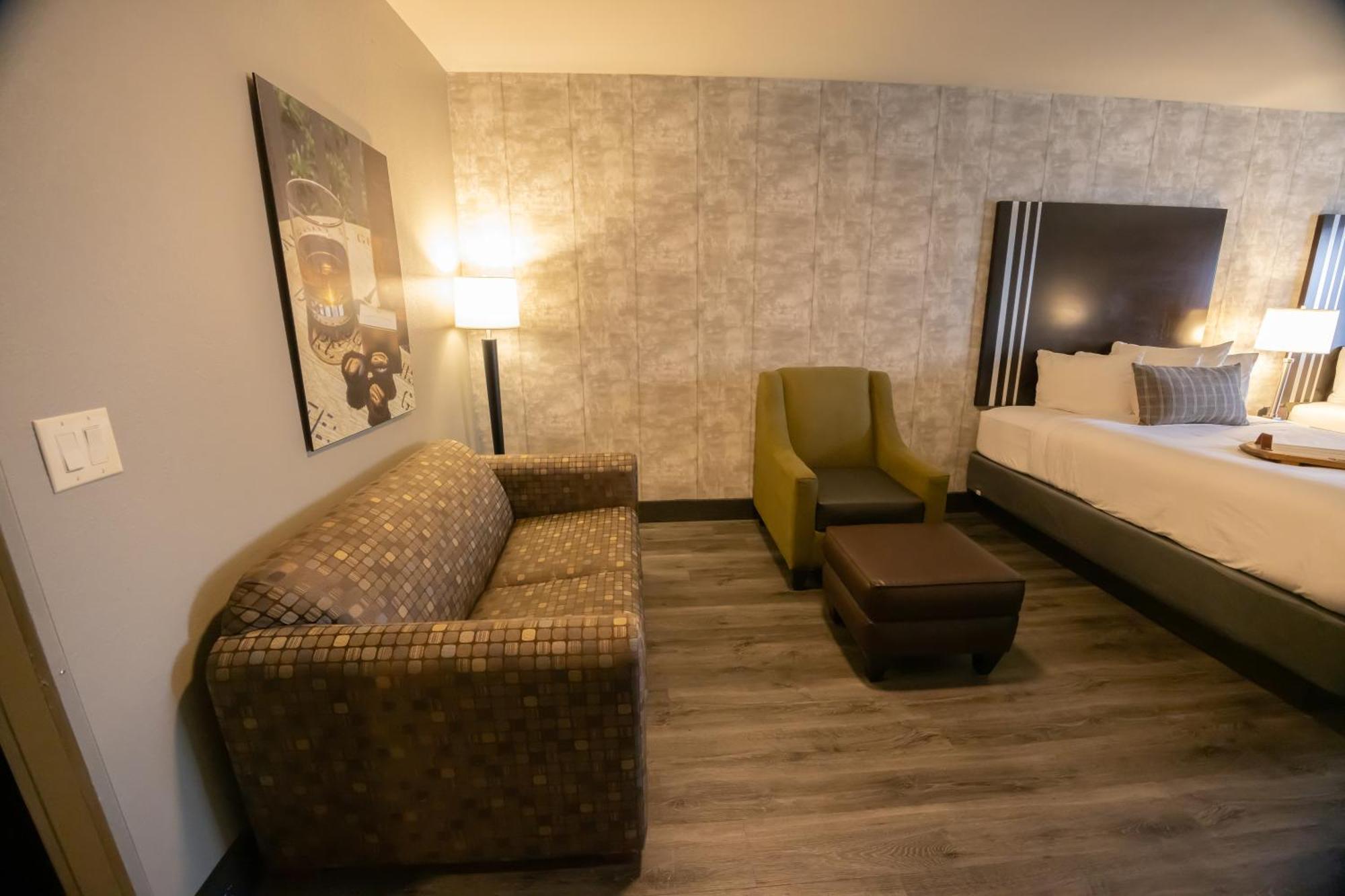 Distill-Inn Bardstown Luaran gambar